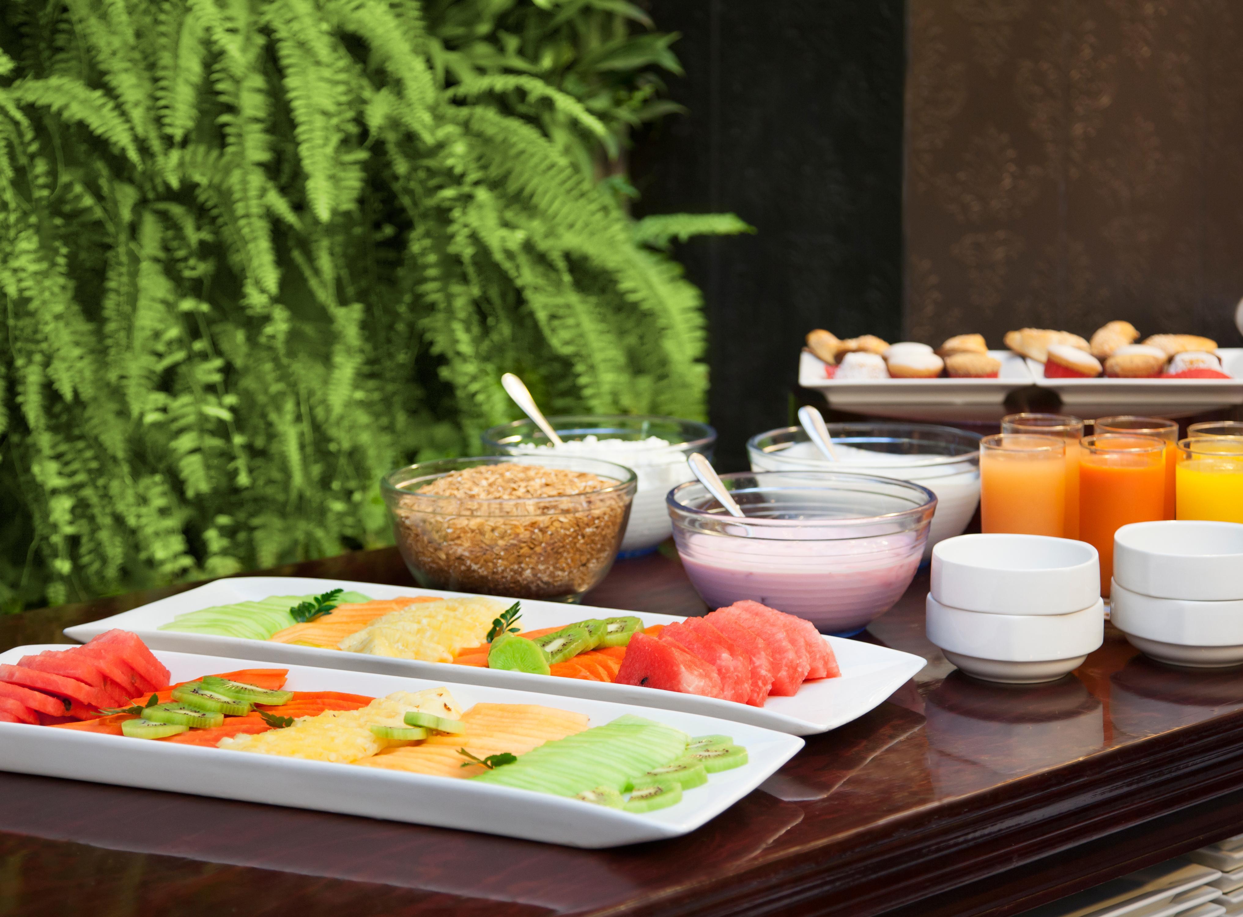 Hotel Geneve Cd De Mexico Exterior photo A breakfast buffet