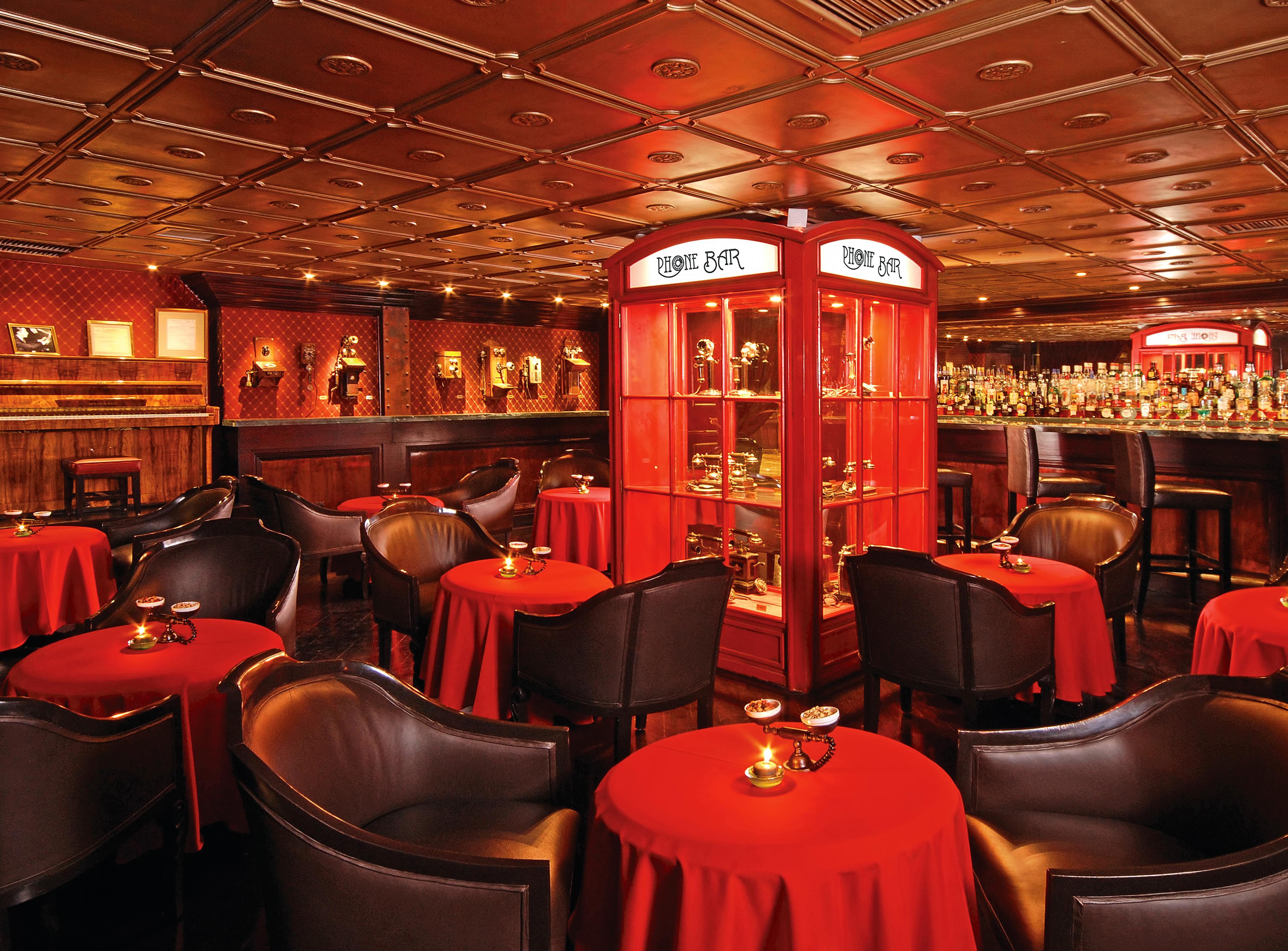 Hotel Geneve Cd De Mexico Exterior photo The interior of the bar