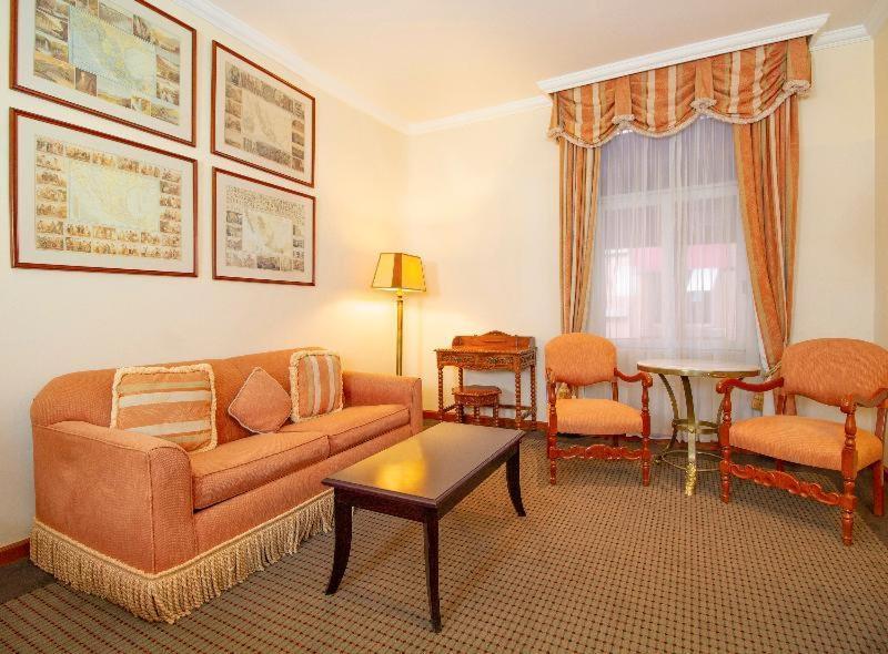 Hotel Geneve Cd De Mexico Room photo A living room